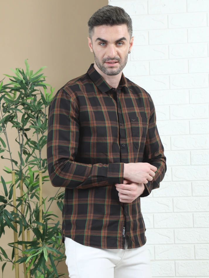 Upper Luxe,Trendy tartan checks casual shirt with opaque fabric-2