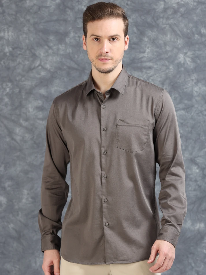 Upper Luxe,Comfort-fit opaque casual shirt for relaxed wear-1