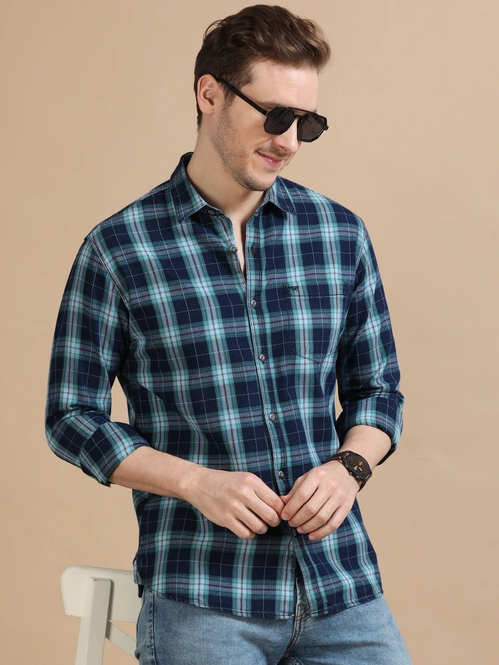 Upper Luxe,Tartan checks casual shirt with a comfortable fit-2