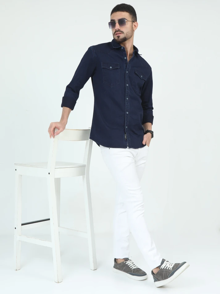 Upper Luxe,Classic opaque casual shirt with a relaxed fit-5