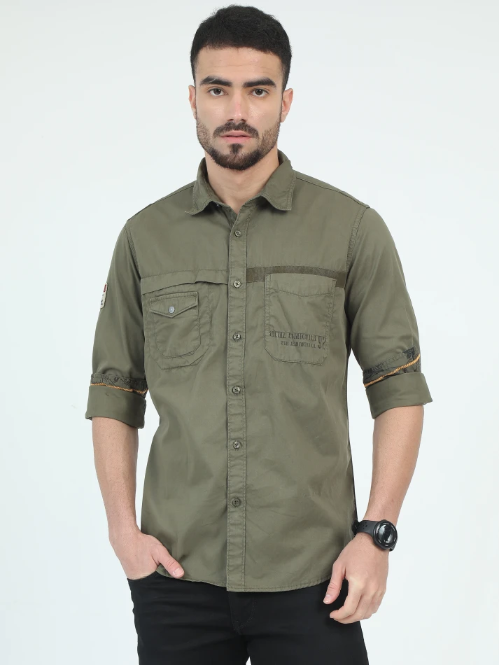 Upper Luxe,Classic opaque casual shirt with a relaxed fit-2