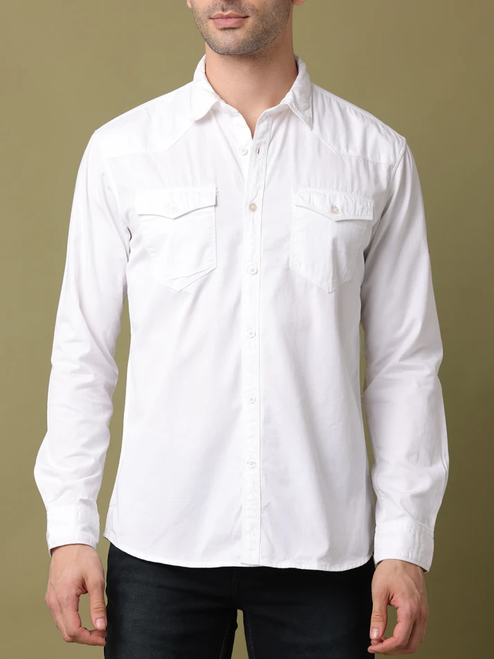 Upper Luxe,Solid cotton casual shirt with a classic fit-6