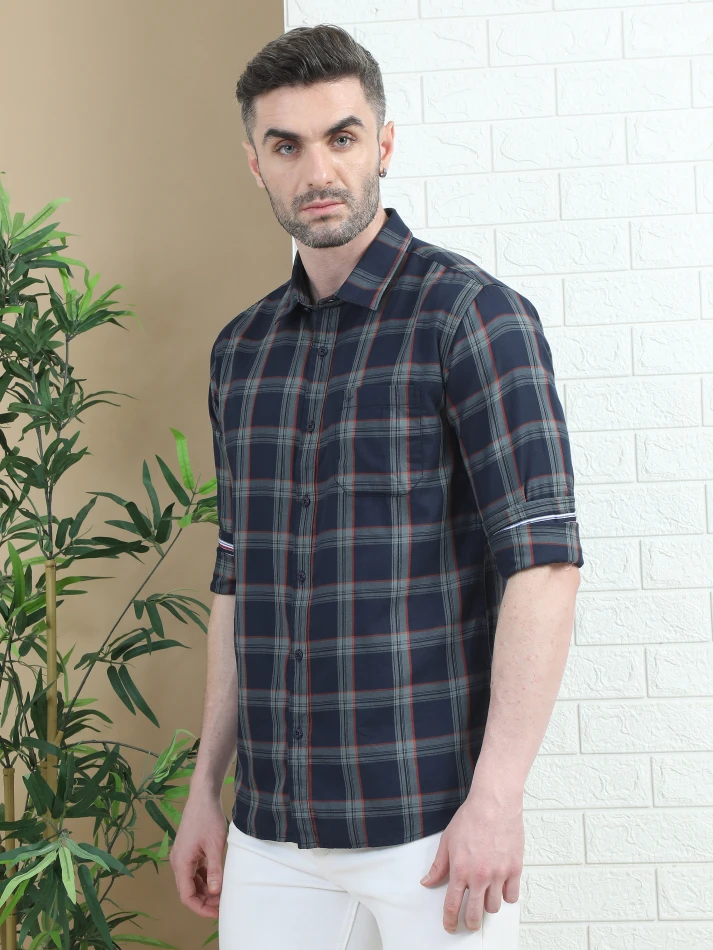 Upper Luxe,Trendy tartan checks casual shirt with opaque fabric-2