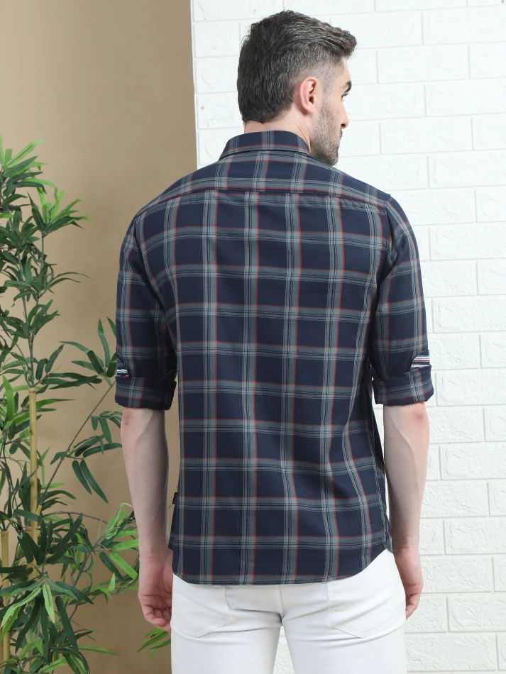 Upper Luxe,Trendy tartan checks casual shirt with opaque fabric-3