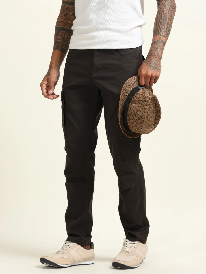 Lower Edits,Soft and breathable relaxed cargo trousers-2