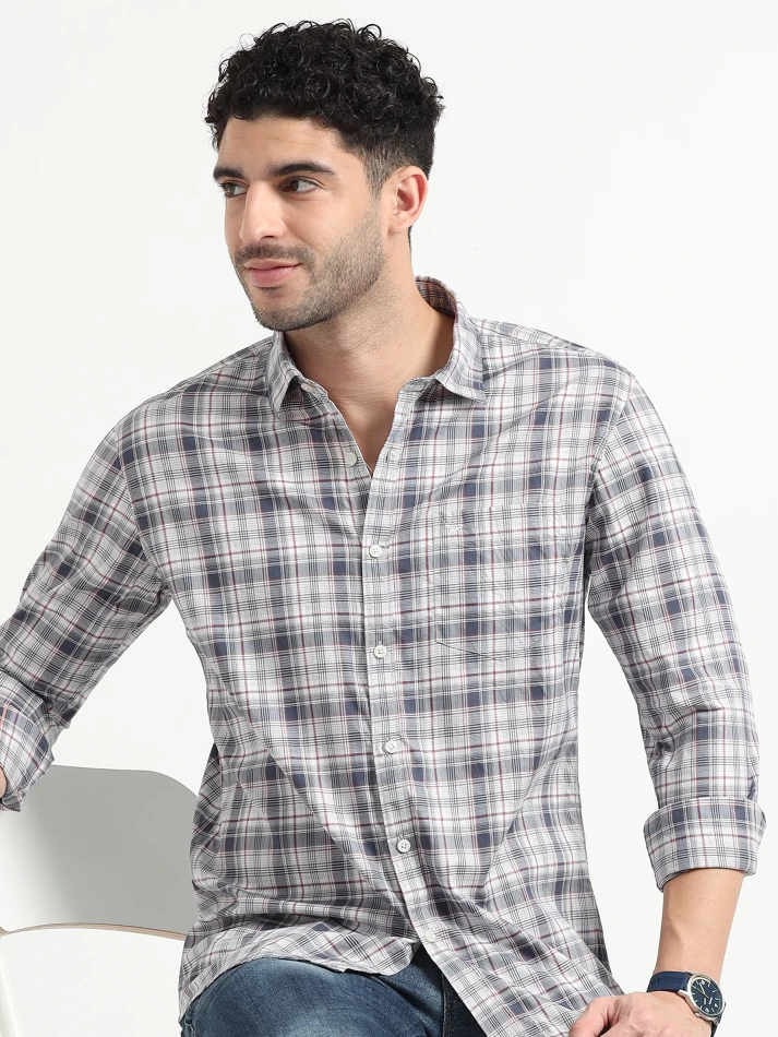 Upper Luxe,Tartan checks casual shirt with a comfortable fit-2