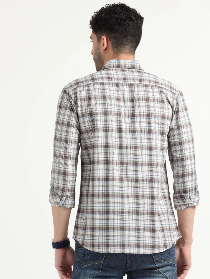 Upper Luxe,Tartan checks casual shirt with a comfortable fit-4