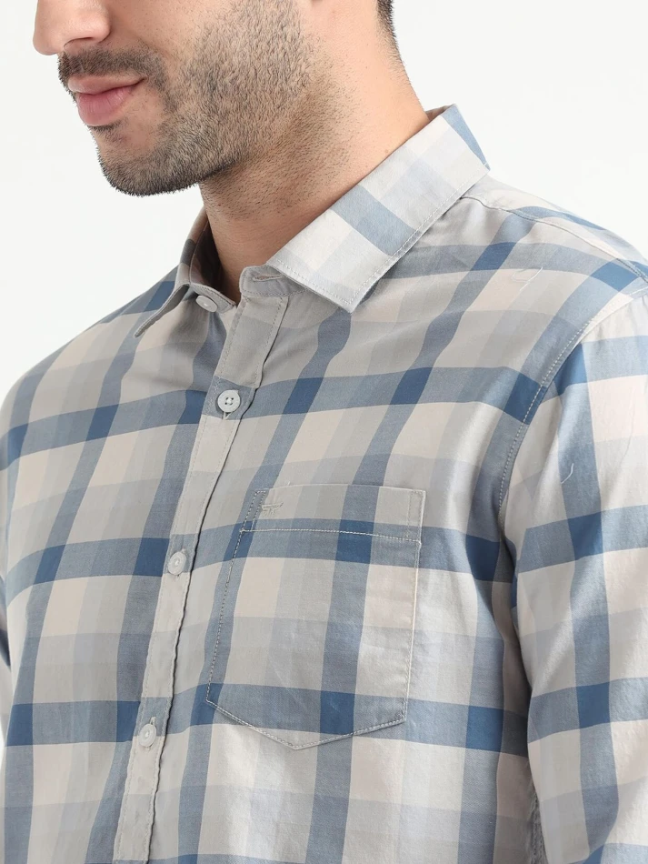 Upper Luxe,Comfortable opaque checked casual shirt for men-2