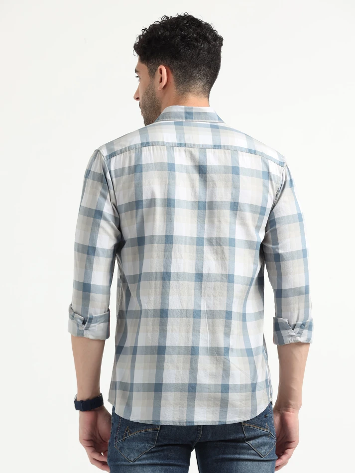 Upper Luxe,Comfortable opaque checked casual shirt for men-4