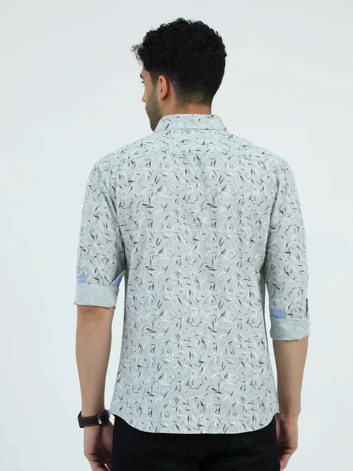 Upper Luxe,Standard floral opaque printed casual shirt-3