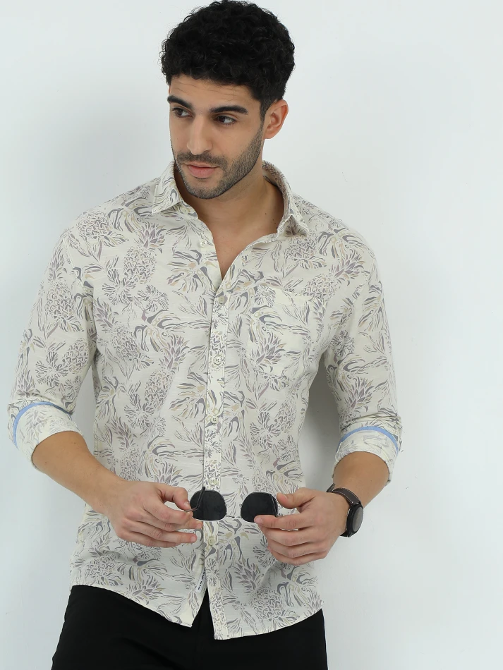 Upper Luxe,Standard floral opaque printed casual shirt-2