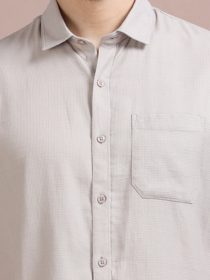 Upper Luxe,Standard opaque casual shirt for a sharp look-5