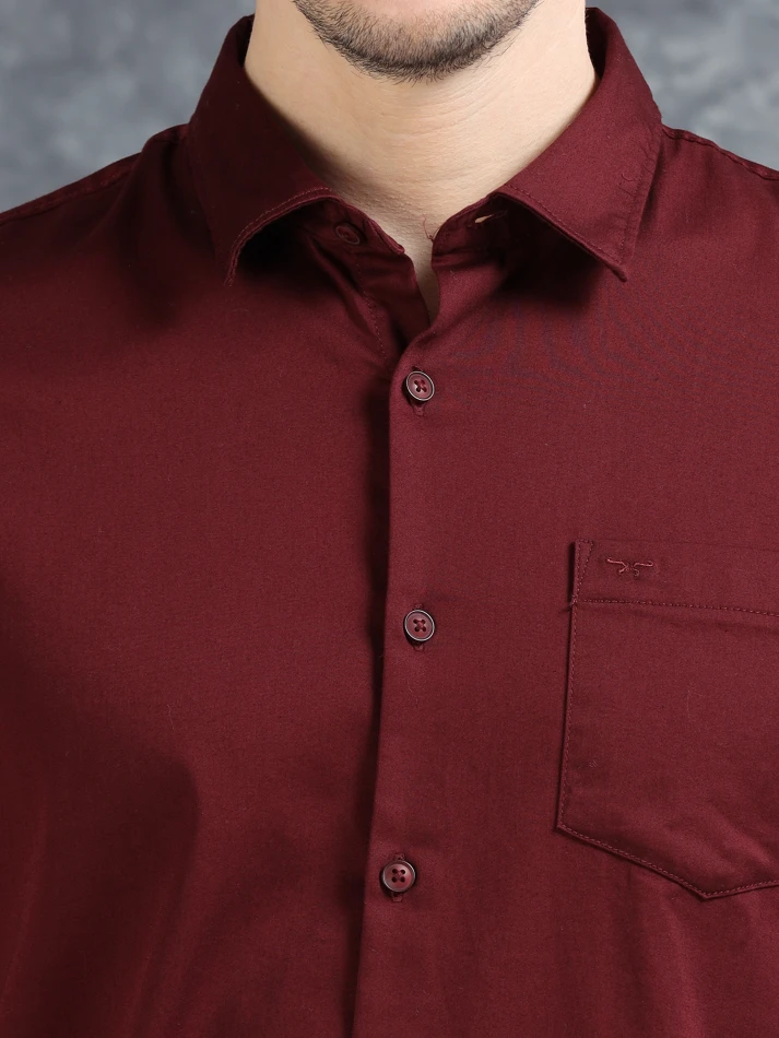 Upper Luxe,Comfort-fit opaque casual shirt for relaxed wear-5