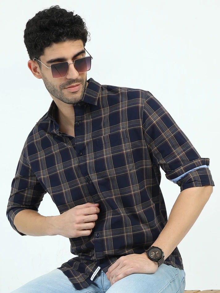 Upper Luxe,Trendy tartan checks casual shirt with opaque fabric-1