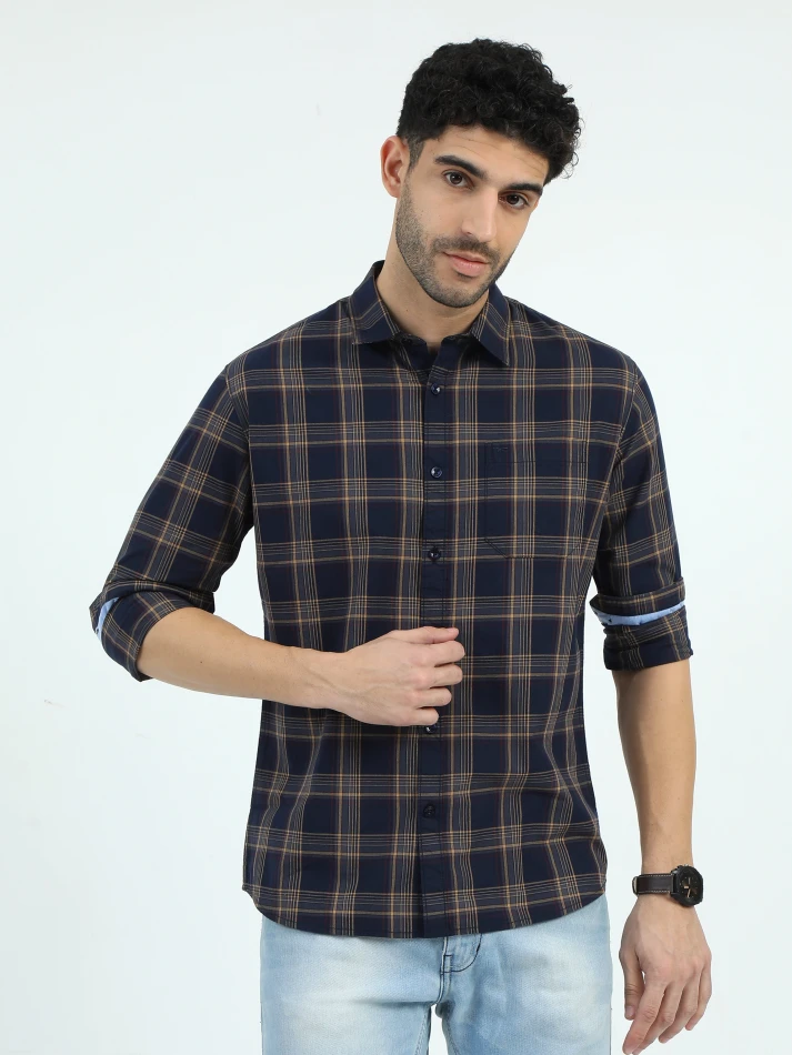 Upper Luxe,Trendy tartan checks casual shirt with opaque fabric-2