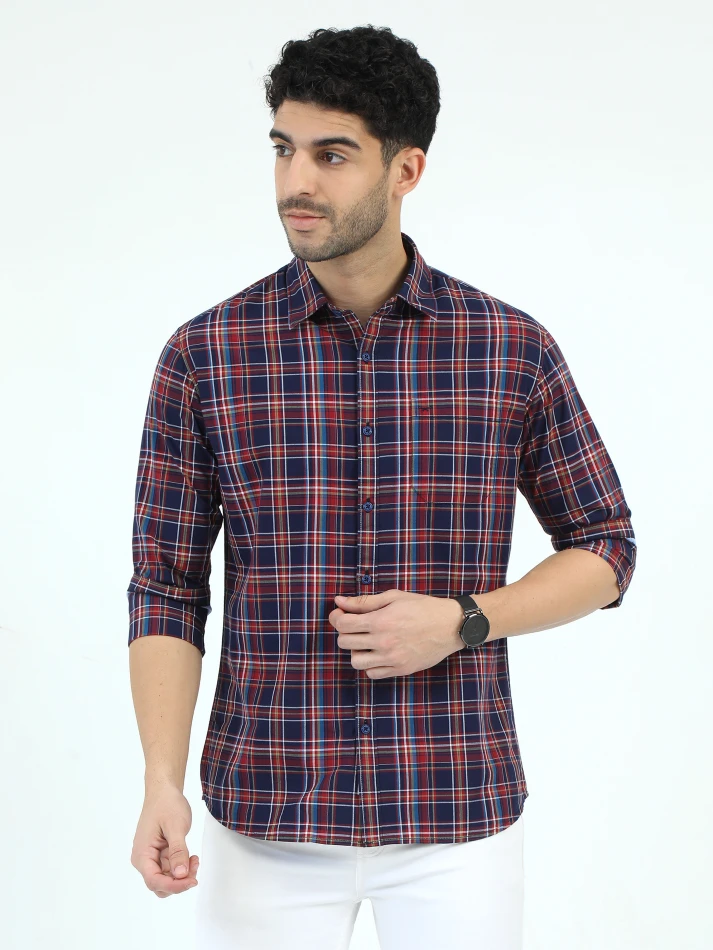 Upper Luxe,Trendy tartan checks casual shirt with opaque fabric-2