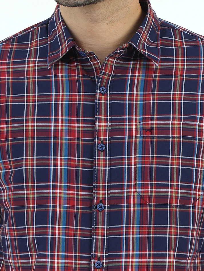 Upper Luxe,Trendy tartan checks casual shirt with opaque fabric-5