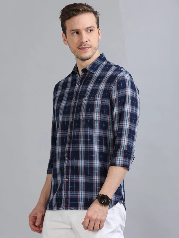 Upper Luxe,Tartan checks casual shirt with a comfortable fit-3