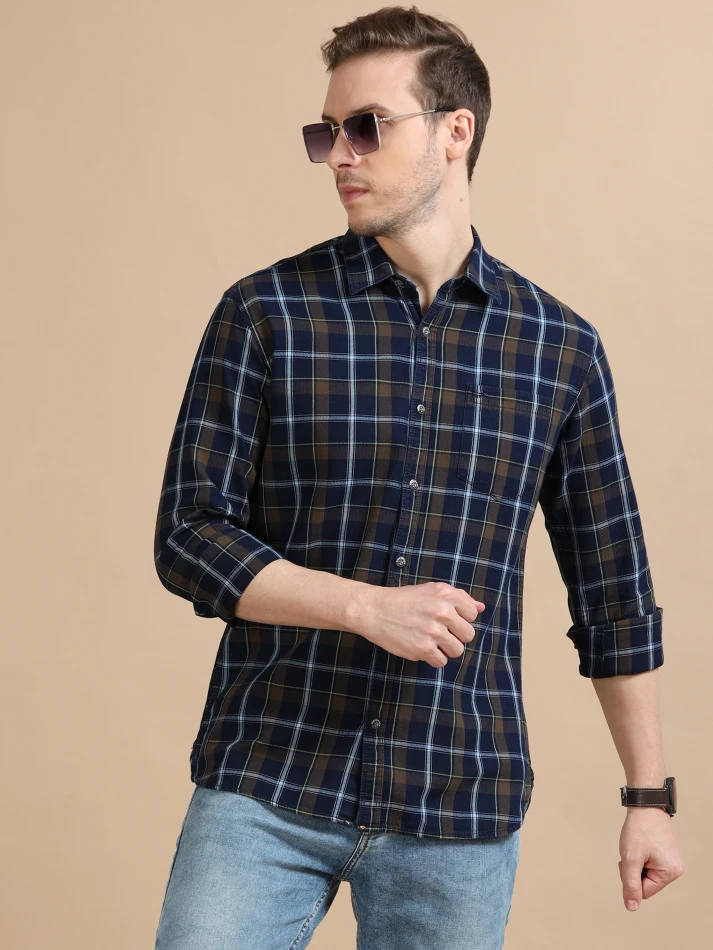 Upper Luxe,Tartan checks casual shirt with a comfortable fit-2