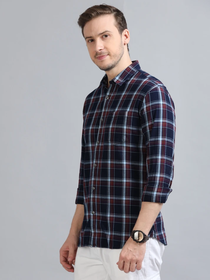 Upper Luxe,Tartan checks casual shirt with a comfortable fit-3