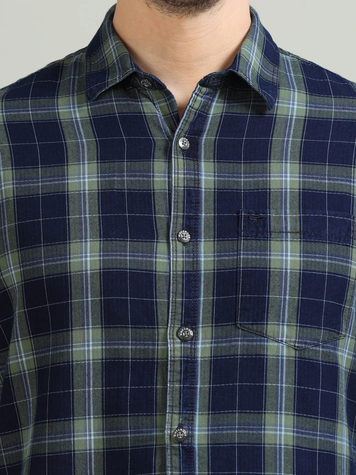 Upper Luxe,Tartan checks casual shirt with a comfortable fit-5