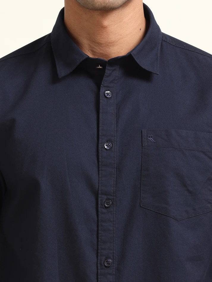 Upper Luxe,Spread collar solid cotton casual shirt for men-5