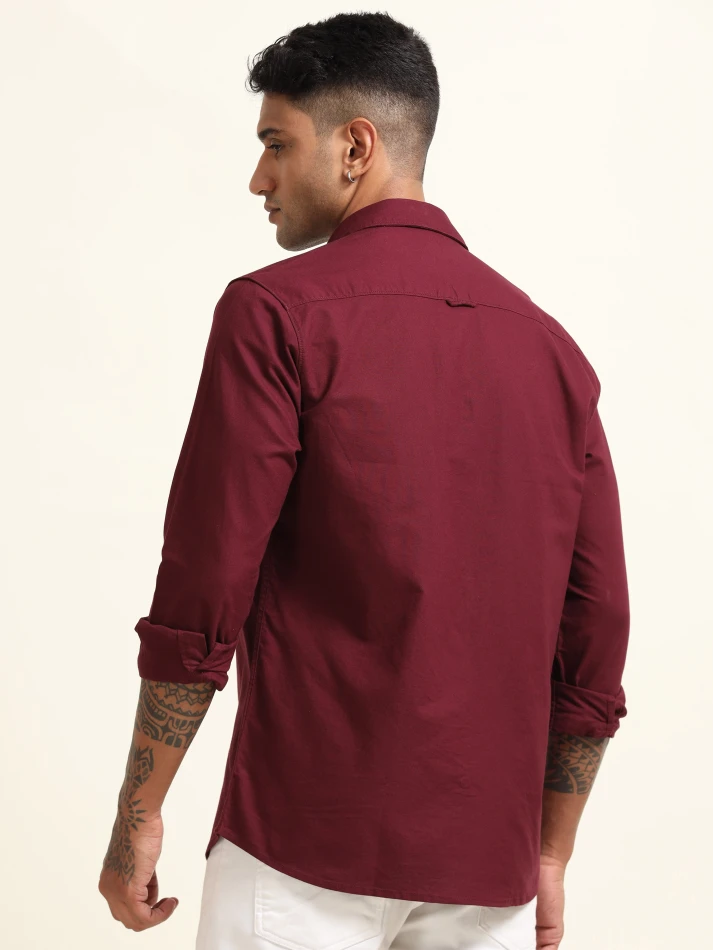 Upper Luxe,Solid cotton casual shirt with a classic fit-3