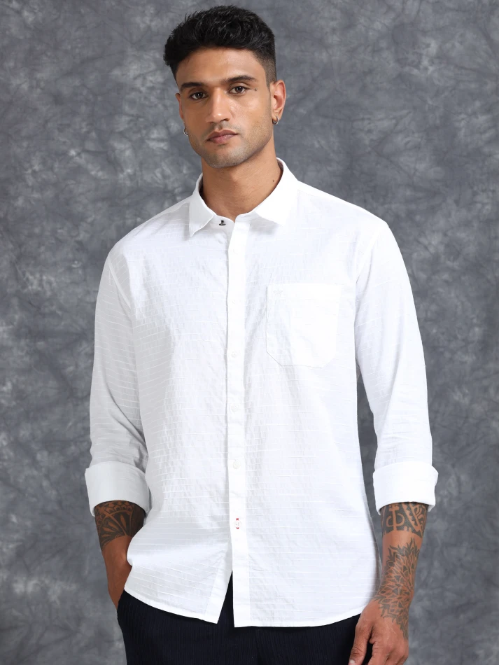 Upper Luxe,Textured cotton casual shirt with a spread collar-1