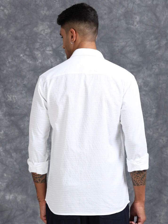 Upper Luxe,Textured cotton casual shirt with a spread collar-4