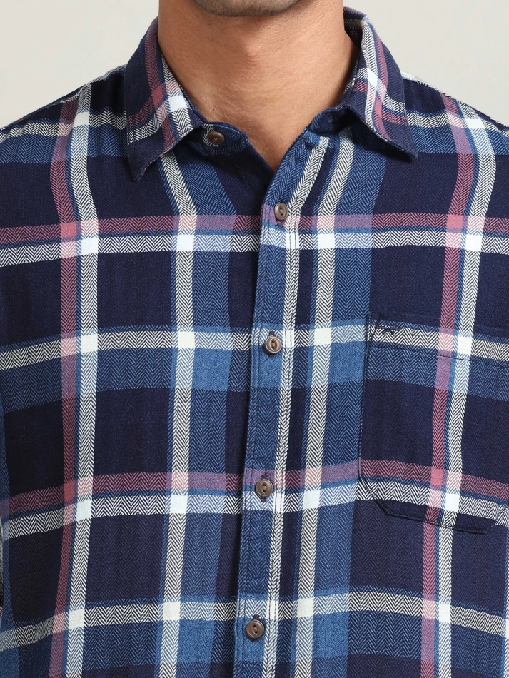 Upper Luxe,Custom fit buffalo checked cotton casual shirt-4