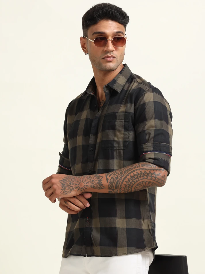 Upper Luxe,Buffalo checked spread collar cotton casual shirt-1