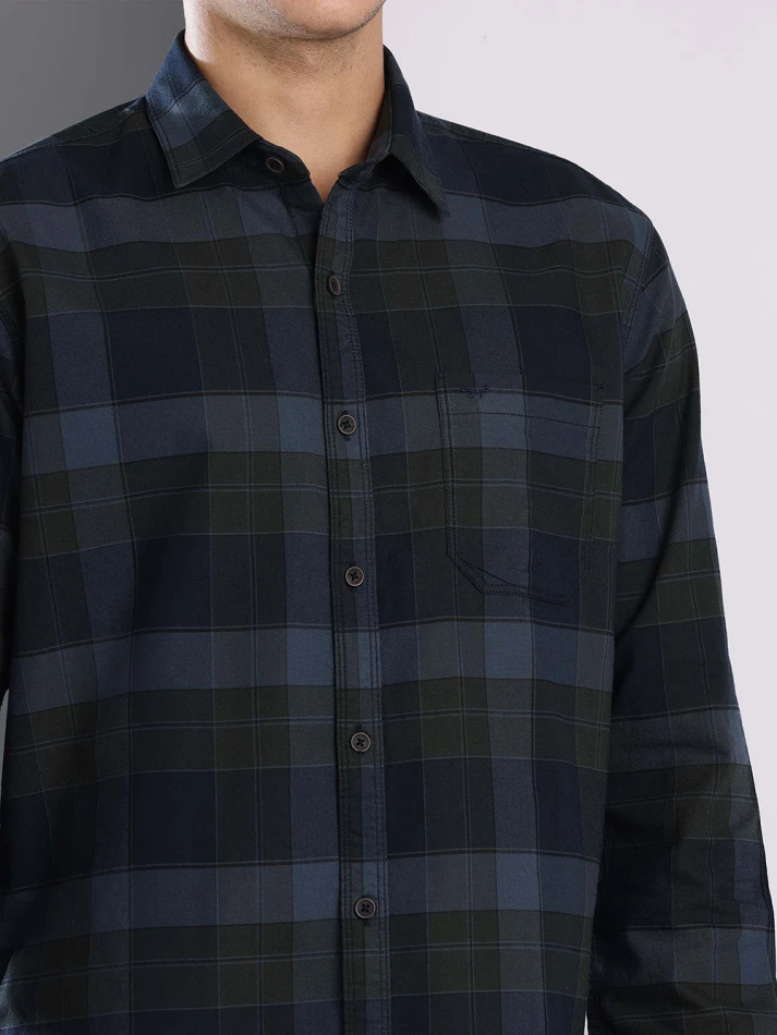 Upper Luxe,Premium fit tartan checked cotton casual shirt-6