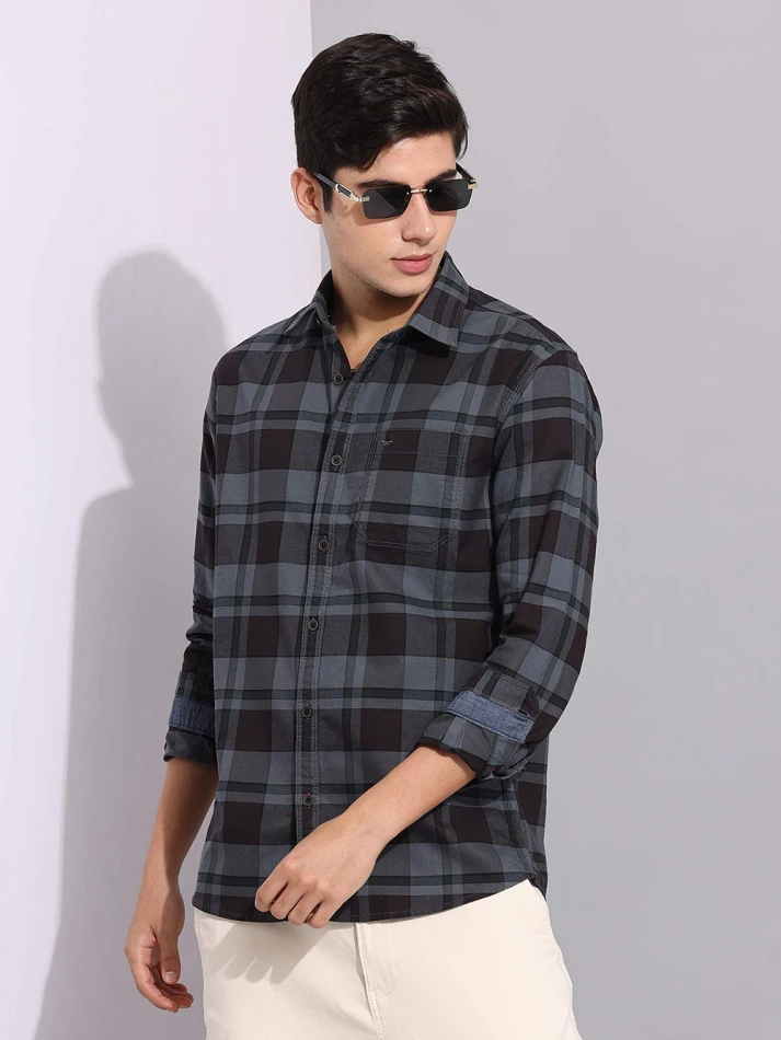 Upper Luxe,Premium fit tartan checked cotton casual shirt-5