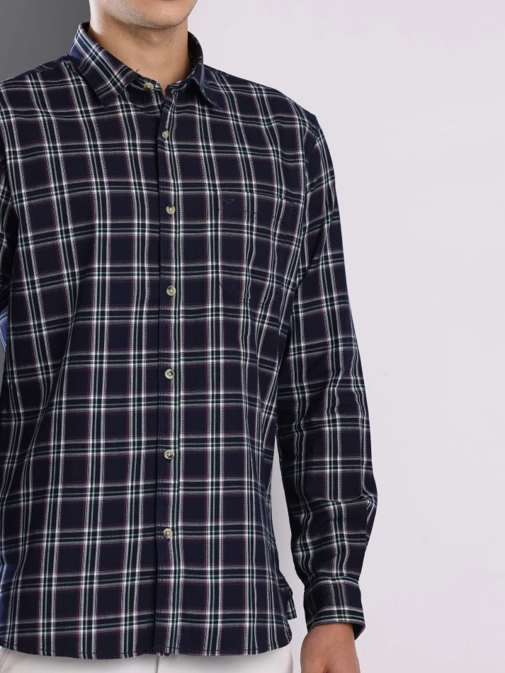 Upper Luxe,Premium fit tartan checked cotton casual shirt-5