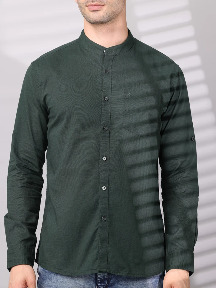 Upper Luxe,Band collar solid cotton casual shirt for men-8