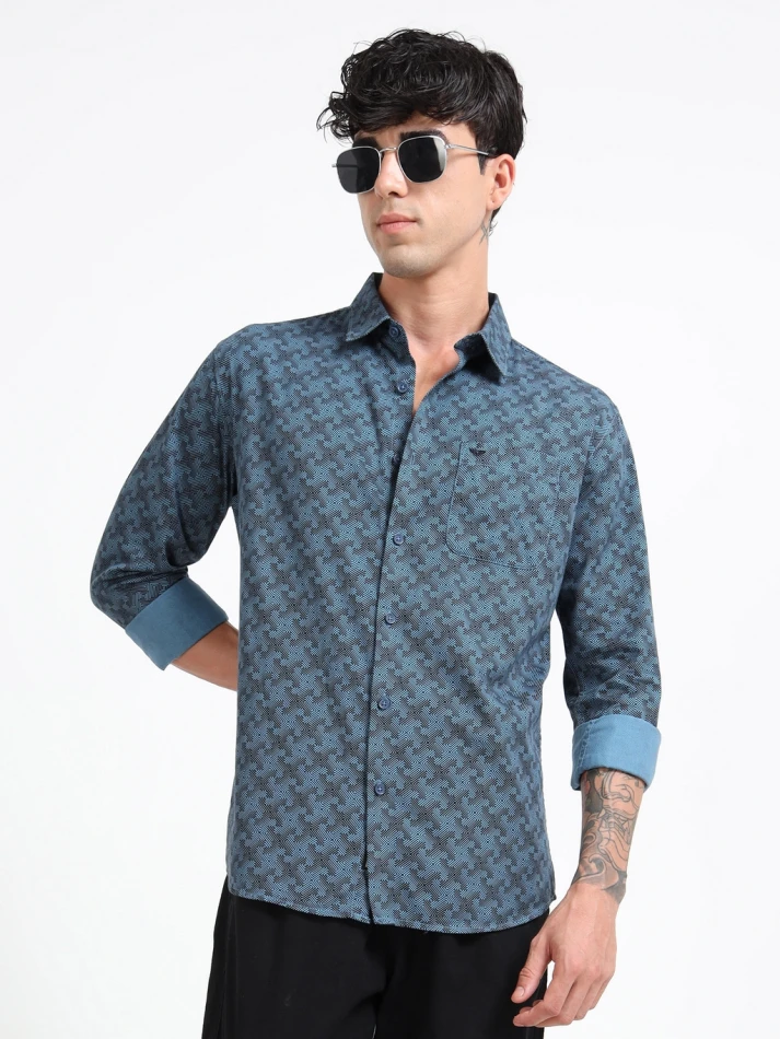 Upper Luxe, Pure Cotton Shirt with Bold Geometric Print Style